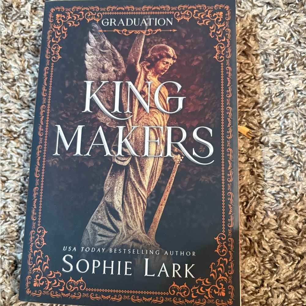 'King Makers' Graduation Book - Brown Cover